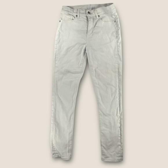 LOFT Denim - LOFT Women's Cream Skinny Jeans size 00/24